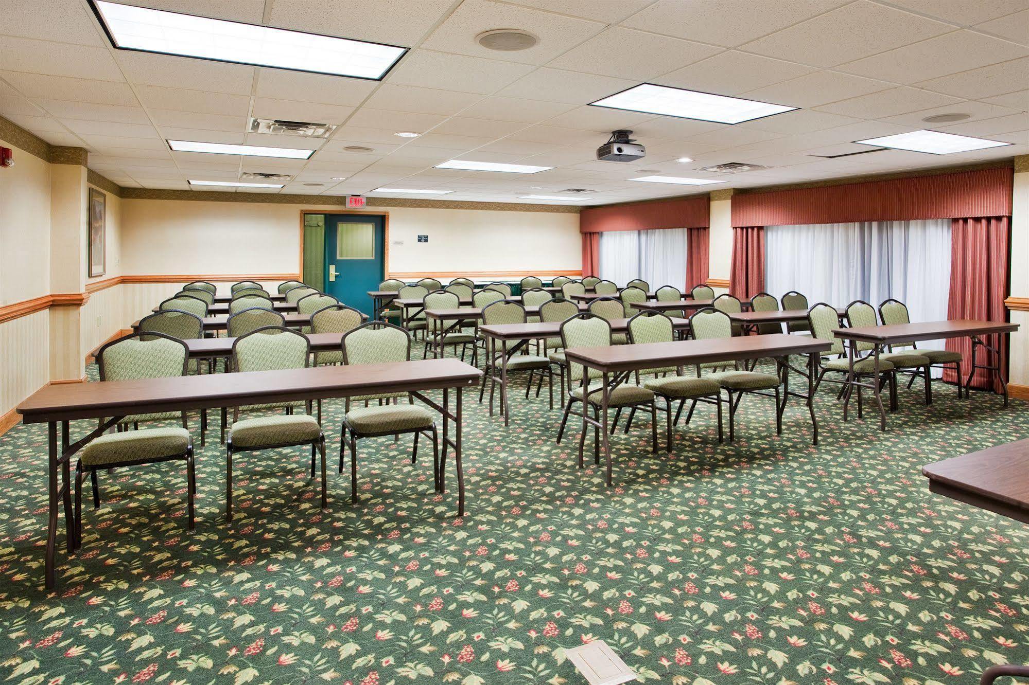 Country Inn & Suites By Radisson, Newnan, Ga Eksteriør bilde